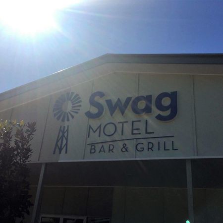 Swag Motel Middlemount Buitenkant foto