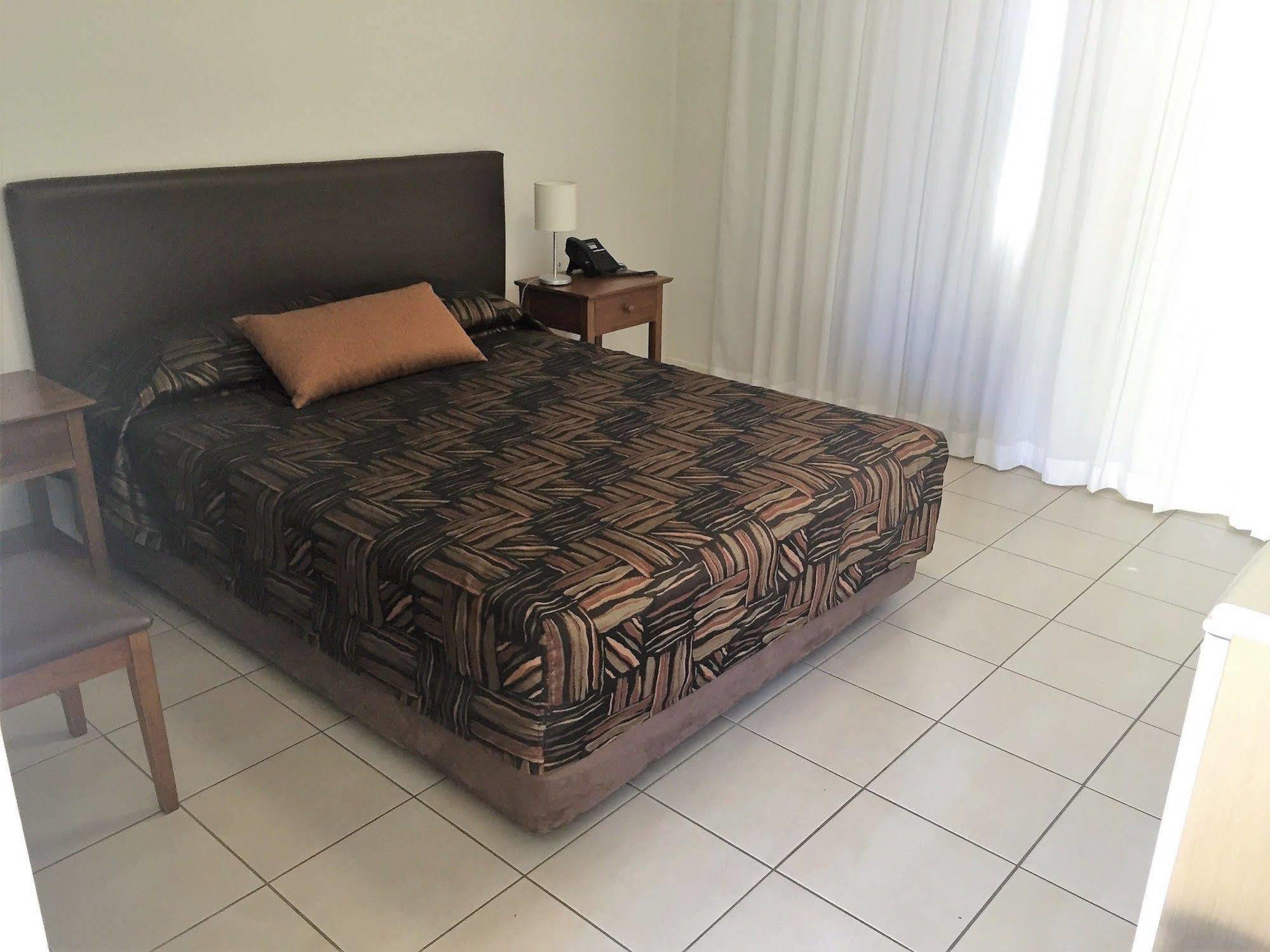 Swag Motel Middlemount Buitenkant foto