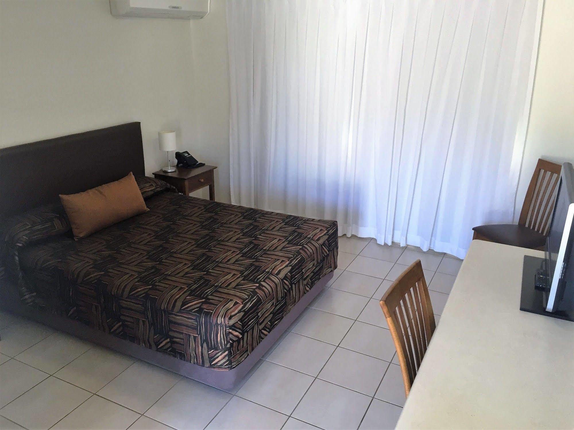 Swag Motel Middlemount Buitenkant foto